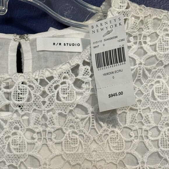 R/R Studio Crochet Overlay Short Sleeve Dress Size 0 Shift Mini in White - Picture 3 of 4